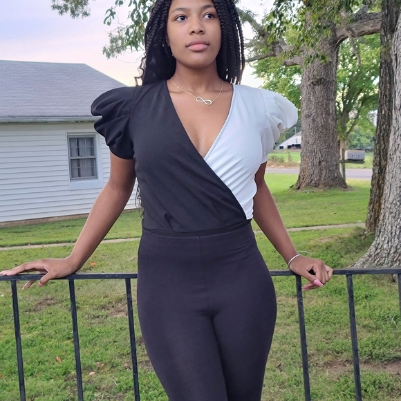 Black and White Bodysuit - Picture 2 of 3